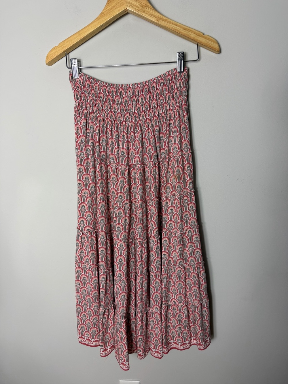 Max Studio Rayon Printed Maxi Skirt Smocked Elastic Waistband Size Small 730 - Picture 6 of 7